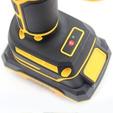 Акумуляторний секатор DeWalt DCMPP560P1 (24V, 5AH, 30мм) з індикатором заряду та різів + підсвічування, в кейсі