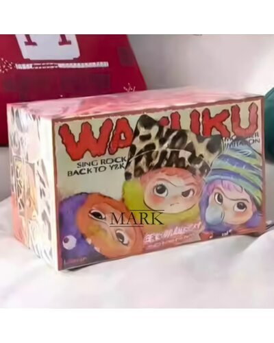 Детская подарочная коллекционная игрушка-брелок сюрприз Wakuku Вакуку в коробке