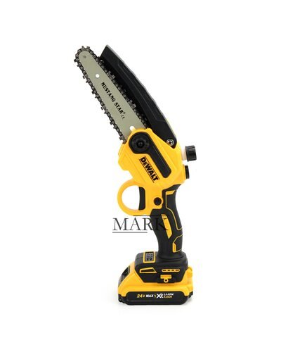 Мини-пила DeWalt DCM160N аккумуляторная, с полуавтоматической смазкой цепи (24V, 4AH, шина 15 см) в кейсе