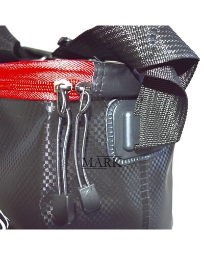 Водонепроницаемая сумка для рыбы с ручками Shark 30 см 30*20*20 см (SHRK)