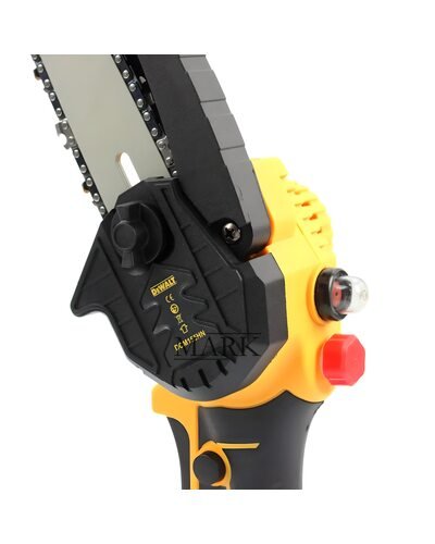 Портативный аккумуляторный веткорез с функцией смазки цепи DeWalt DCM155HN