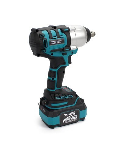 Аккумуляторный гайковерт Makita DTW301 (36V, 6.0Ah) 2 аккумулятора, в кейсе