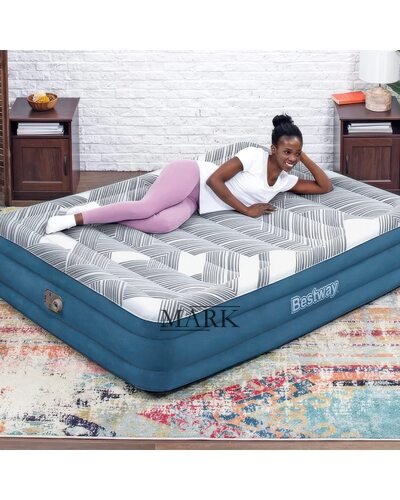 Надувная двуспальная кровать-матрас со встроенным насосом BestWay 6712Y 203 см (LM)