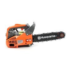 Портативная профессиональная цепная бензиновая пила с чехлом для шины Husqvarna T435 (шина 30 см, 1.5 кВт)