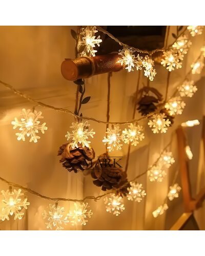Декоративная светодиодная LED гирлянда «Снежинки» 3 метра на 3 АА батарейках Теплый белый (ARSH)