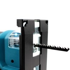 Портативний потужний професійний лобзик з 2 змінними АКБ та пластиковим кейсом Makita DJV180Z (24V, 5AH)