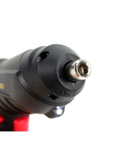 Портативная аккумуляторная отвертка с подсветкой рабочей зоны и пластиковым кейсом DeWalt DCF680G1 Портативная аккумуляторная отвертка с подсветкой рабочей зоны и пластиковым кейсом DeWalt DCF680G1